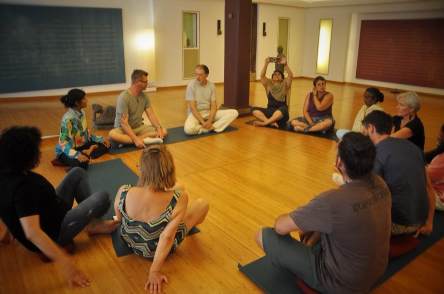 Sacred Gongs, Multi Gong Meditation im Narada Yoga Studio Erlangen