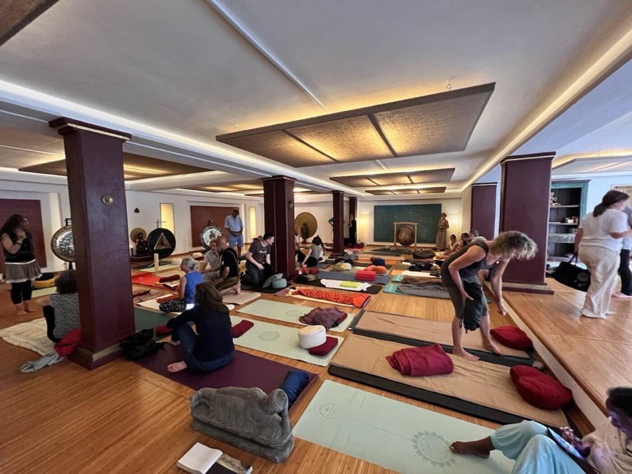Sacred Gongs, Multi Gong Meditation im Narada Yoga Studio Erlangen