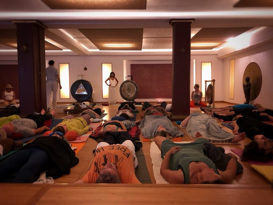 Sacred Gongs, Multi Gong Meditation im Narada Yoga Studio Erlangen