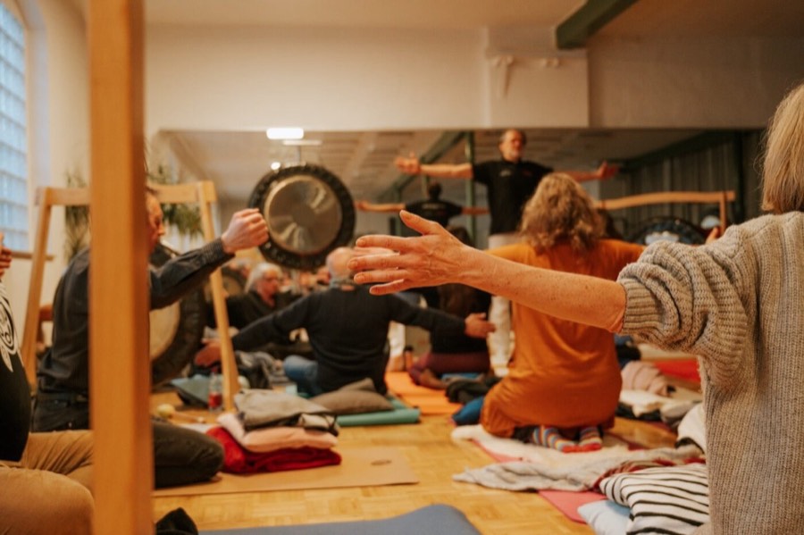Sacred Gongs, Multi Gong Meditation im Idogo-Haus Stuttgart